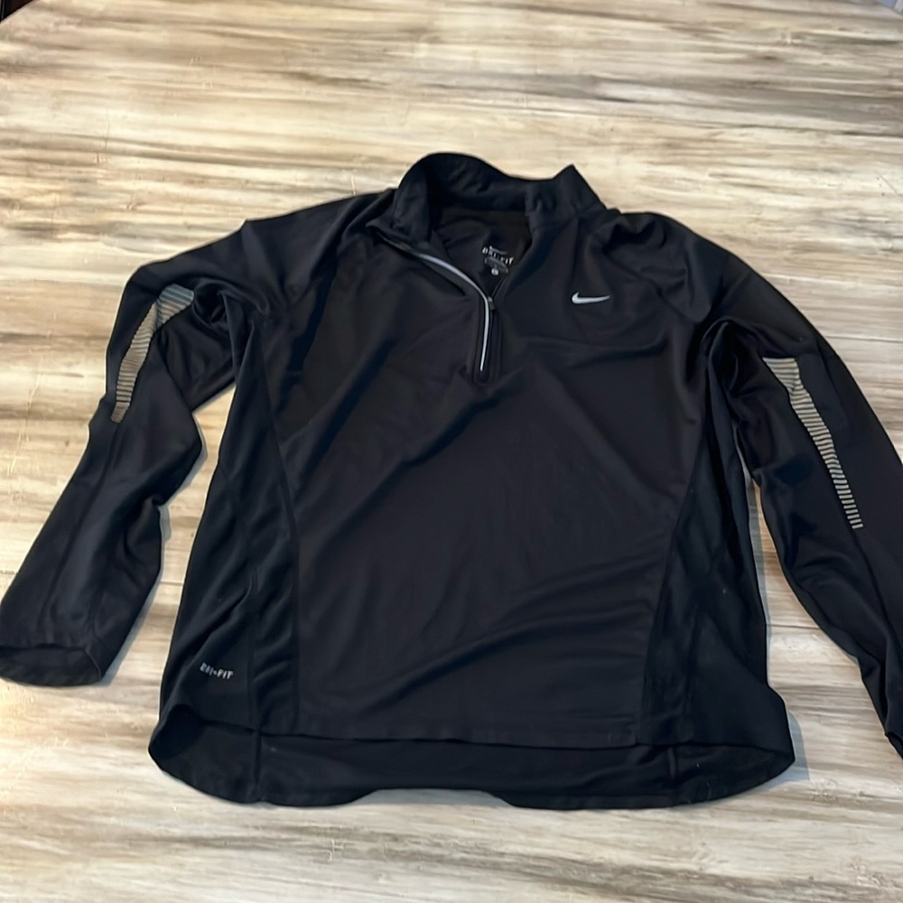 Nike men’s dri-fit large 1/4 zip